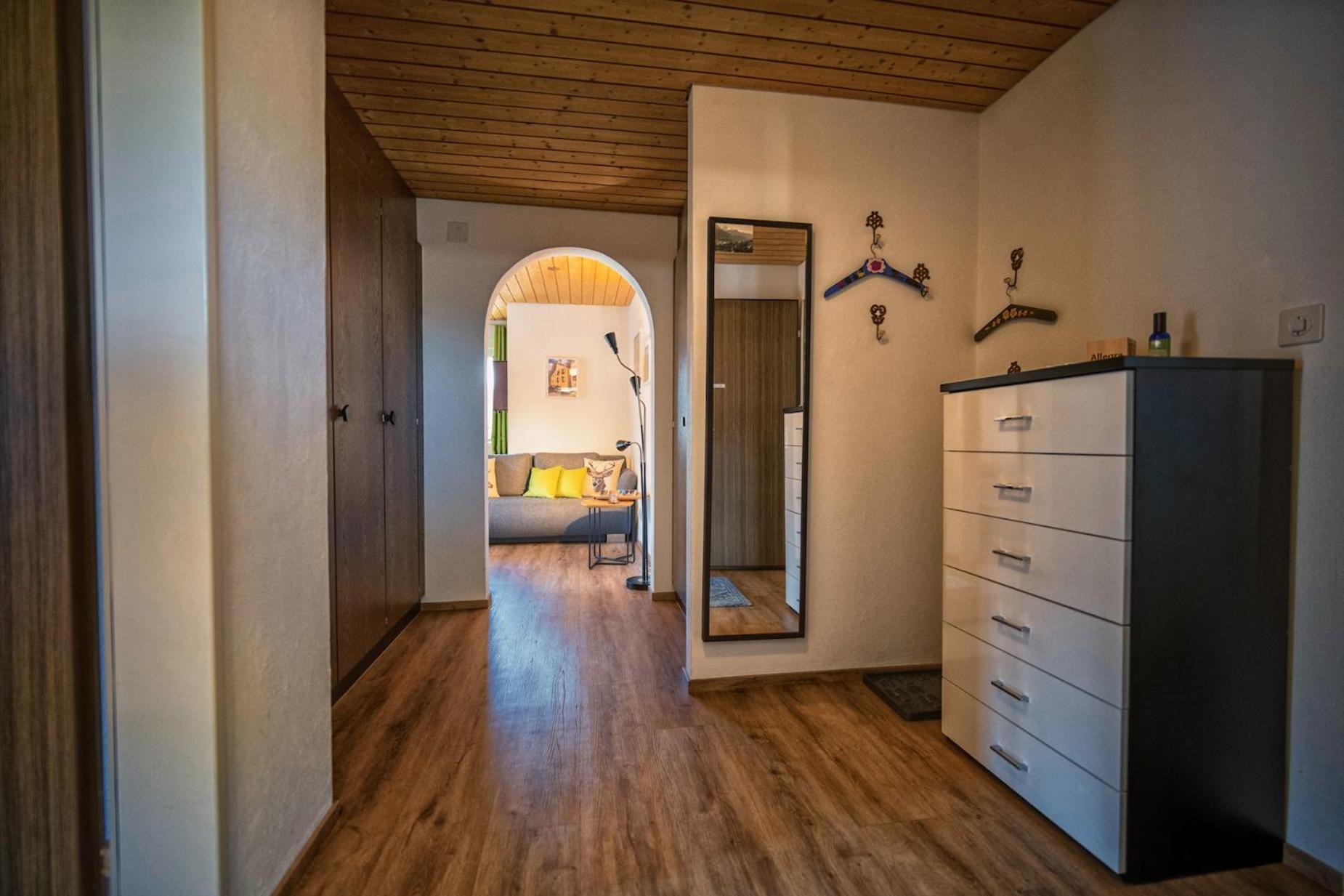 Chasa Gisep Apartment Scuol Bagian luar foto