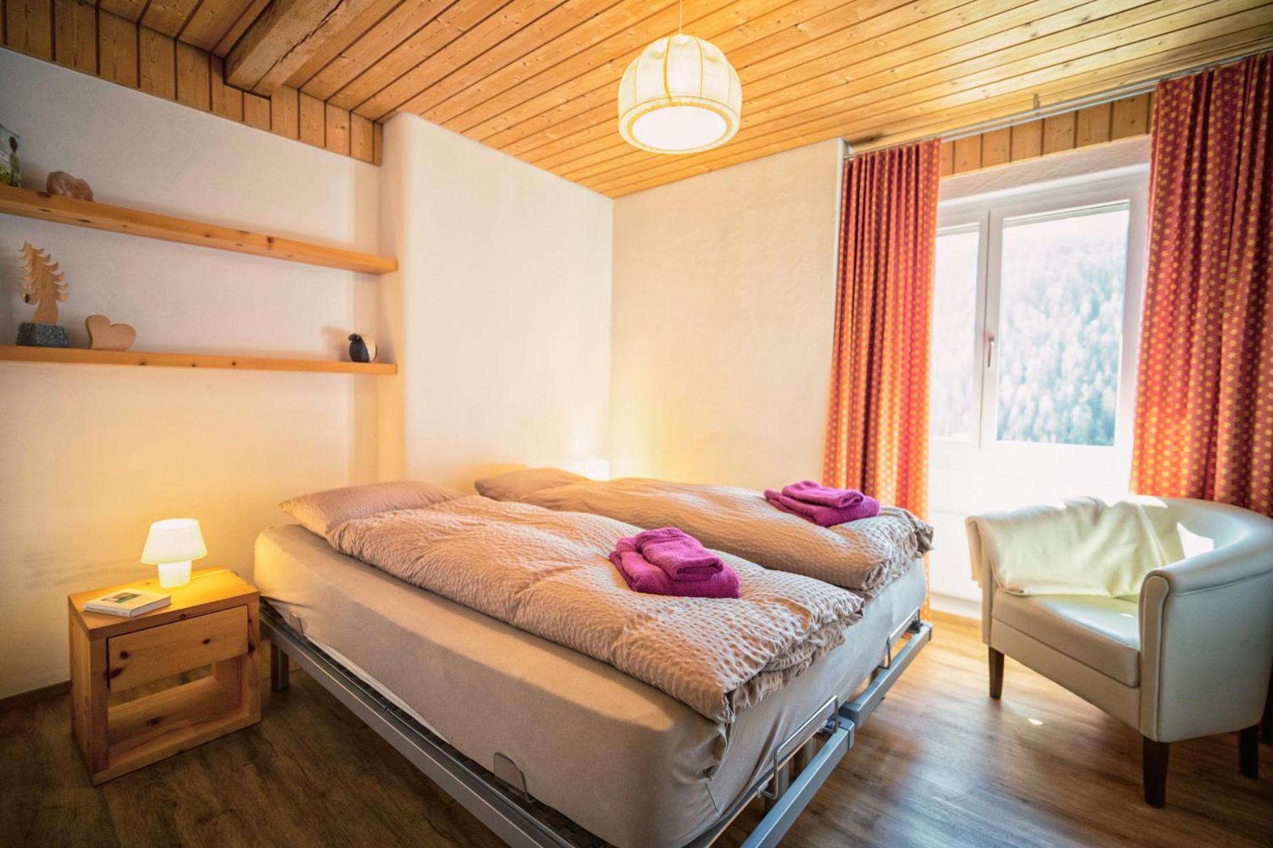 Chasa Gisep Apartment Scuol Bagian luar foto